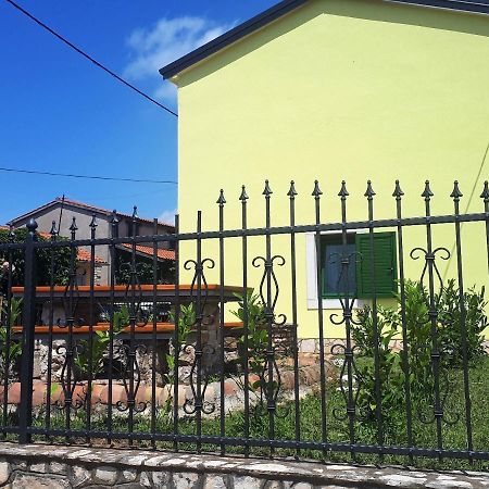 Apartment Terra Rossa Kaštelir Dış mekan fotoğraf
