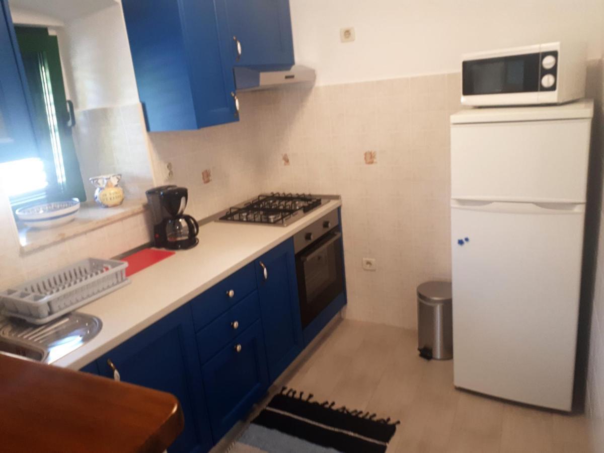 Apartment Terra Rossa Kaštelir Dış mekan fotoğraf