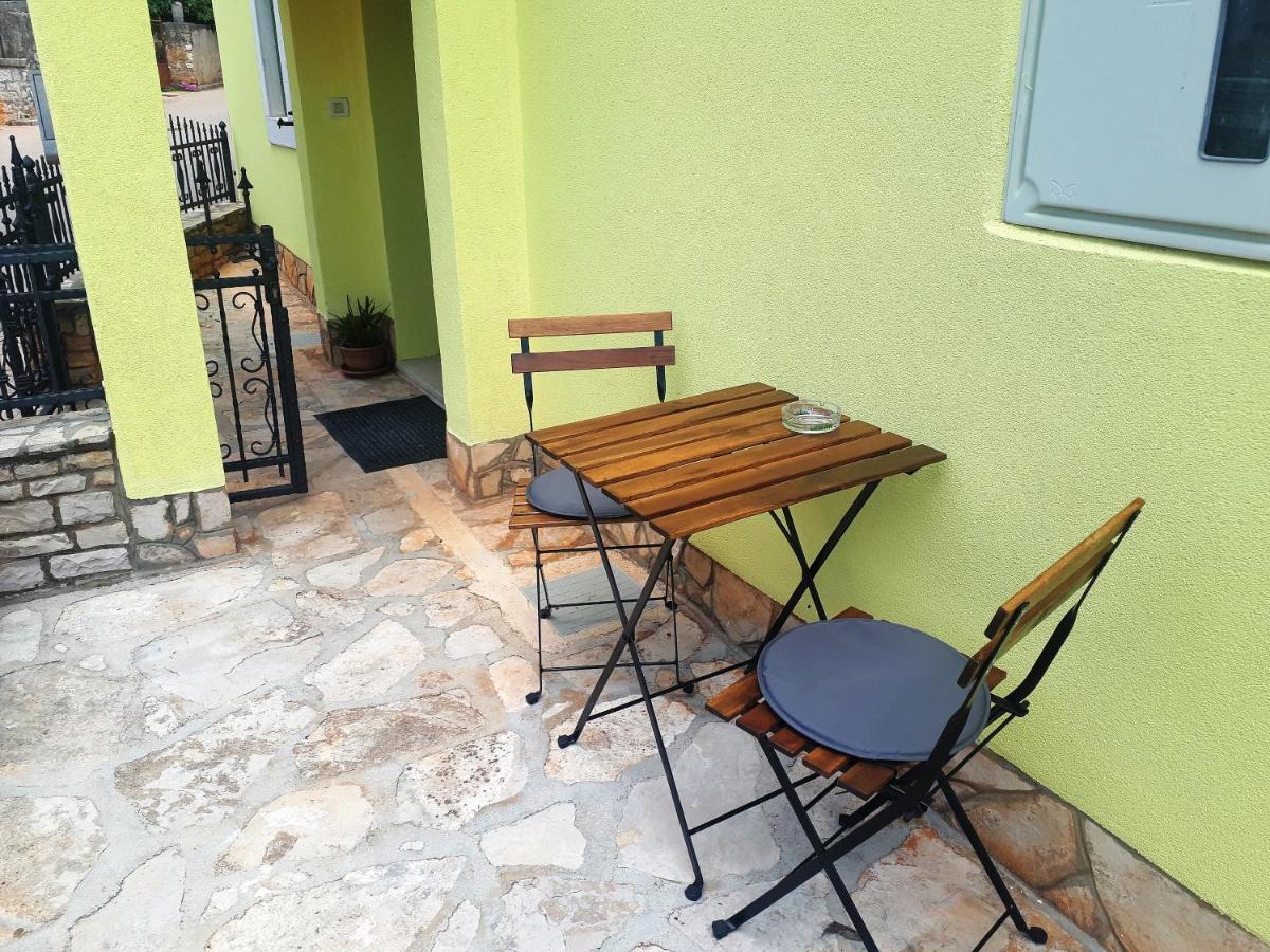 Apartment Terra Rossa Kaštelir Dış mekan fotoğraf