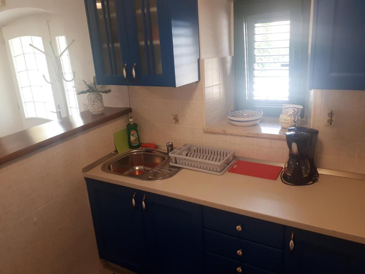 Apartment Terra Rossa Kaštelir Dış mekan fotoğraf